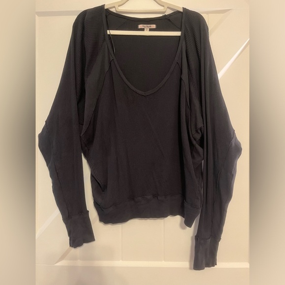 Free People Santa Clara Thermal Black NWOT Size Small - Picture 3 of 7